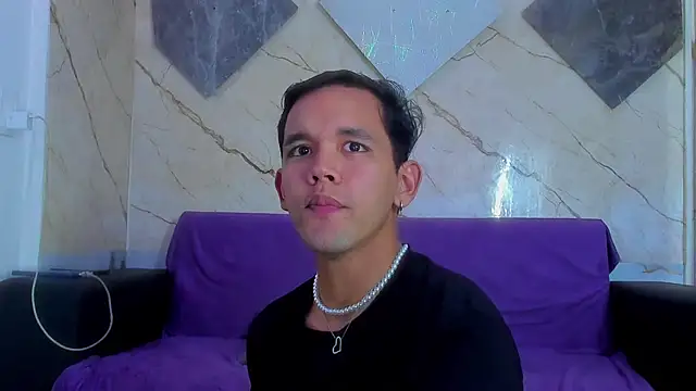 แชท XXX สดของ jeremytonner