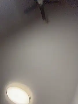 TilaTotti: απευθείας συνομιλία ΧΧΧ