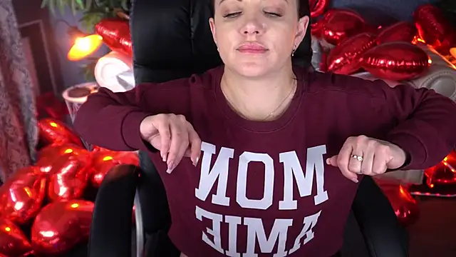 Dafni_Monn live XXX chat