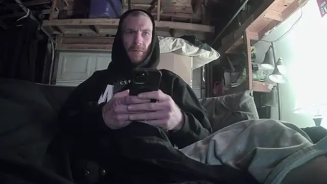 Tiggitytomociti ওয়েবক্যাম শো