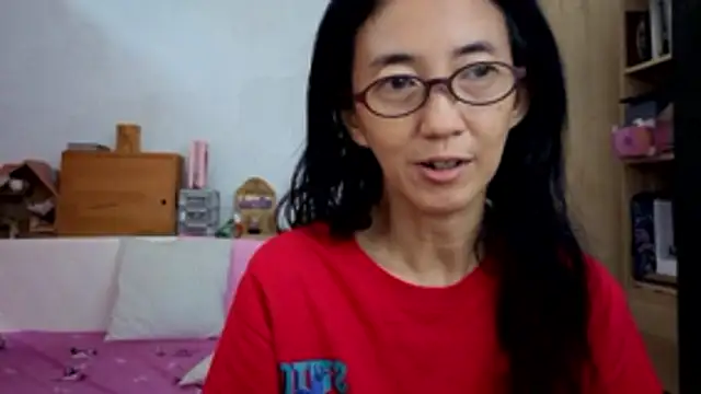 Chat +18 de sexyCitty ao vivo