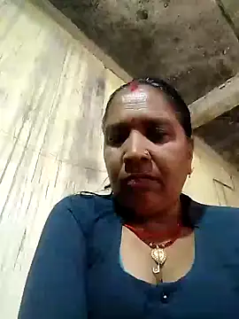 Loomaraj's Live XXX Chat