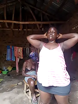 holygrail001 – Live XXX-chat