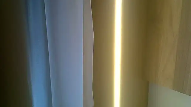 SkinnyKitten Live XXX-Chat