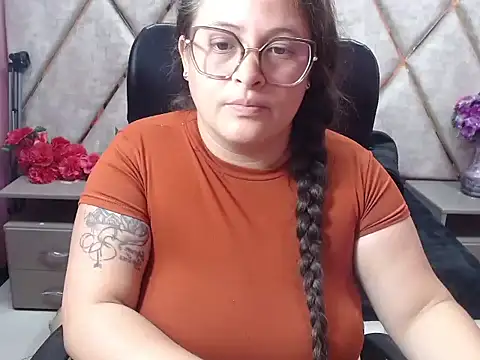 Sarah_Boobs_ 现场XXX聊天