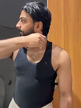 hottestboy03: онлайн-секс-чат