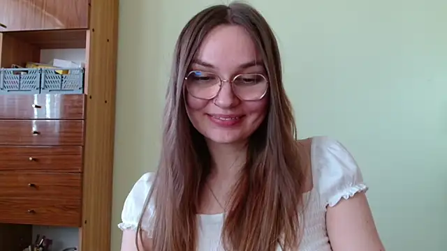 LooveELLYx Chat XXX live