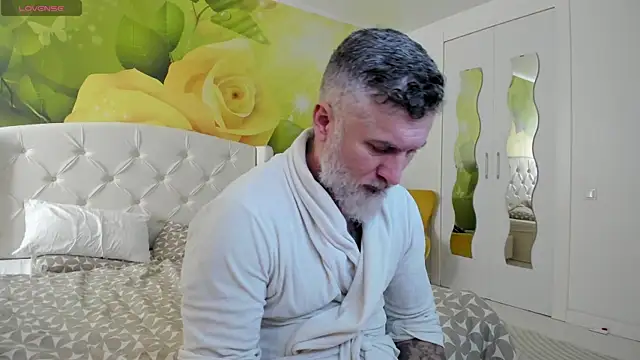 BlowMyXXL Show Webcam