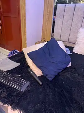 kendall_flower: вебкам-шоу