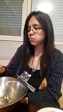 Chat +18 de rposhta1991 ao vivo