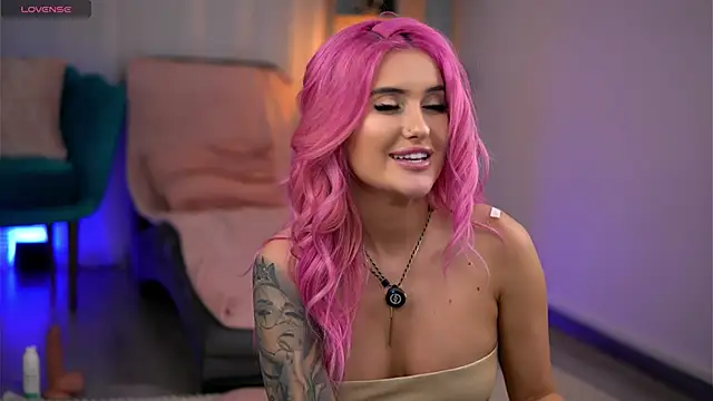 دردشة Miky_Lust الجنسية المباشرة