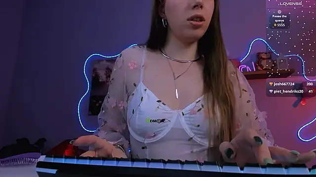 lumi_soft's Live XXX Chat