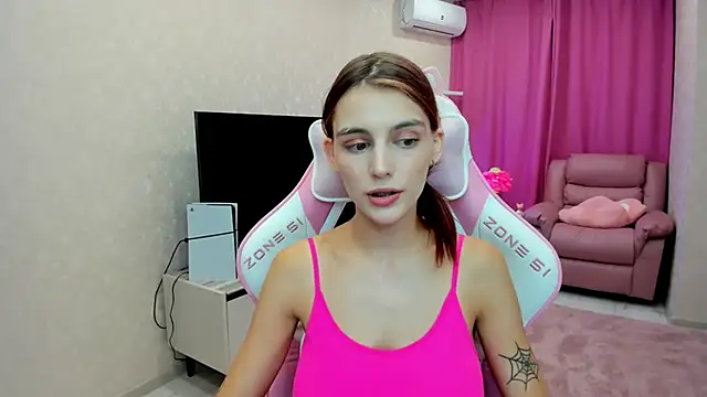 RedLipse Adlı Modelin Canlı XXX Sohbeti