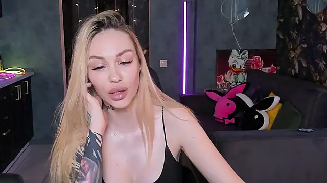 Blckmirrorr live XXX chat