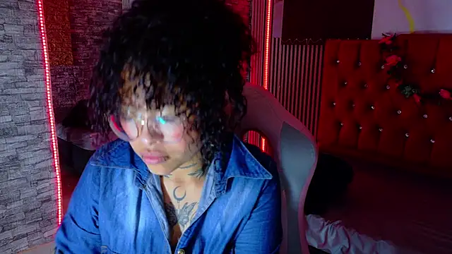 mia_hernnandez – Naživo XXX chat