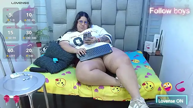 Chat XXX en directo de evelin_zaens