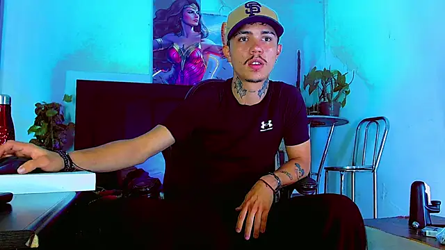 HannibalLester 라이브 XXX 채팅