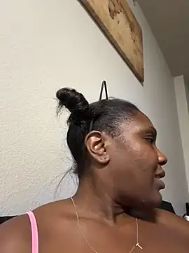 TilaTotti élő XXX-chatje