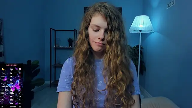 RayaNenlia: απευθείας συνομιλία ΧΧΧ