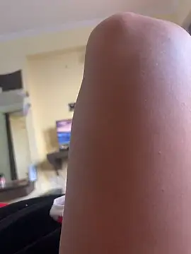 XXX chat uživo modela indianshycouple