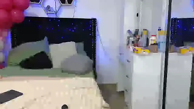 charlotte_077 – Live XXX-chat