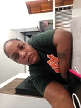 KinkyphatassのライブXXXチャット