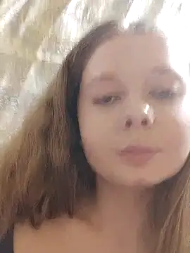 Ekaterina27 élő XXX-chatje