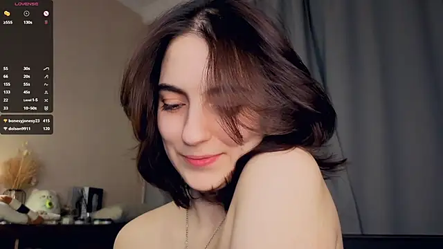 DracosMoon Adlı Modelin Canlı XXX Sohbeti