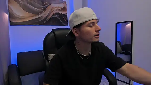 Leoo_Miller 现场XXX聊天