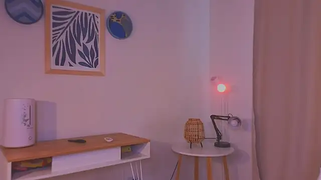 nikapie: απευθείας συνομιλία ΧΧΧ