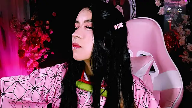 Czat XXX na żywo – kitty_roxy