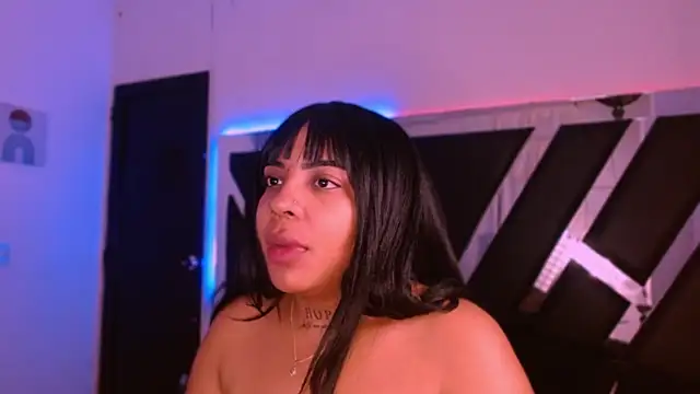 XXX chat uživo modela MelannyTylor