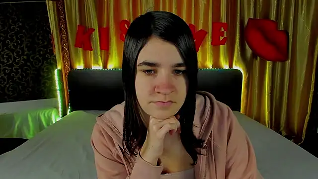 دردشة _Polly_Love_ الجنسية المباشرة