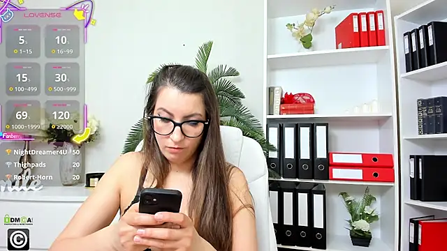 دردشة amayawest الجنسية المباشرة