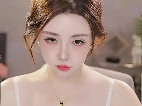 Qiaoqiao__: онлайн-секс-чат