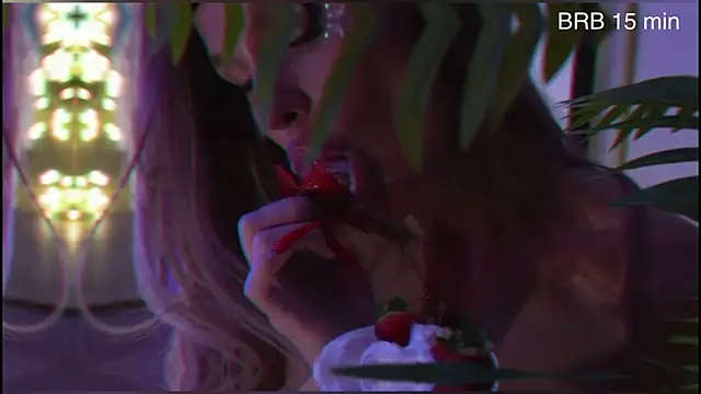 Alvuwkaa 在線直播表演