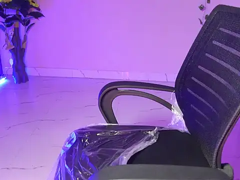 Saira_Hottyn Live XXX chat