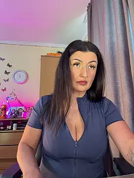 Chatroom XXX en direct de Hotangel75