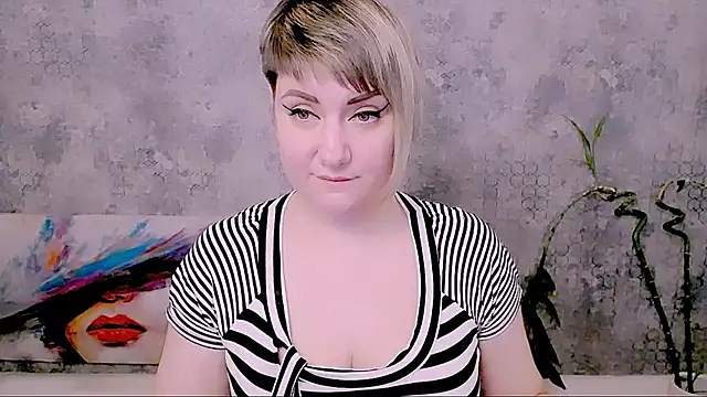 Chat XXX ao vivo de Djullia