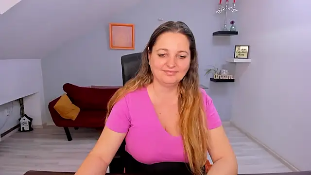 LollaGirl Live XXX Chat