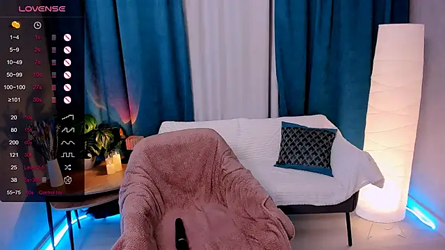 velvet_cherry_n Live XXX chat