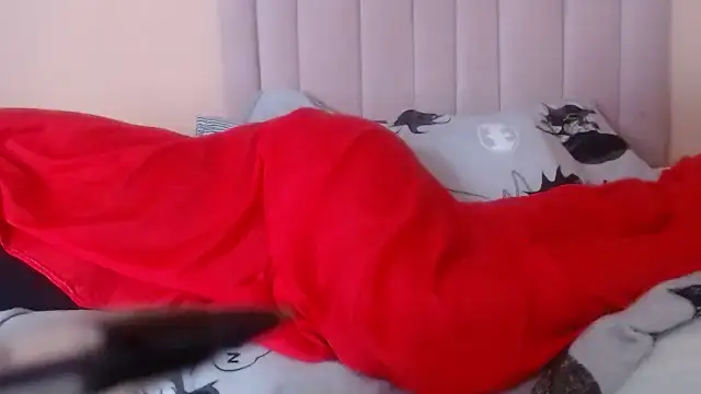 Chat +18 de ThickDiva99 ao vivo