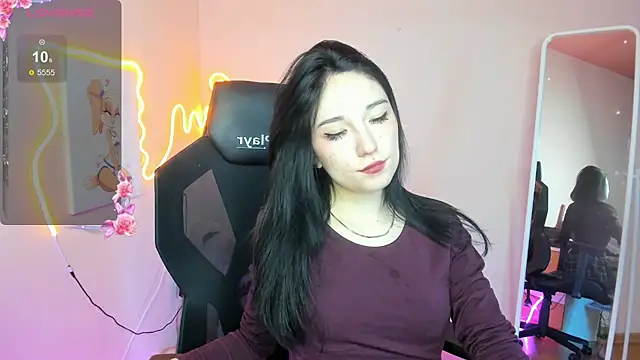 AliceeinWonderlanddd: απευθείας συνομιλία ΧΧΧ