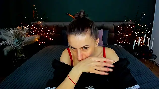 Rebecca_Diamond 现场XXX聊天