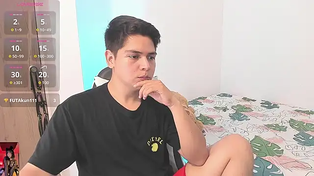 Asta_YunoXXX Show Webcam