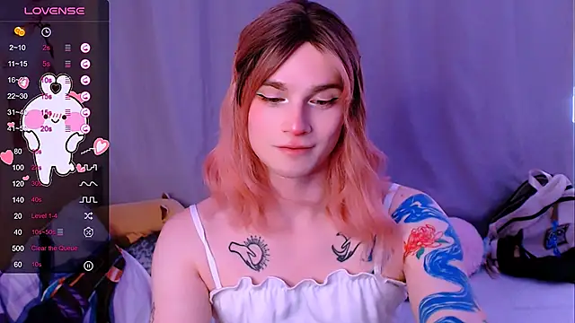 Živý XXX chat Alice_Hells