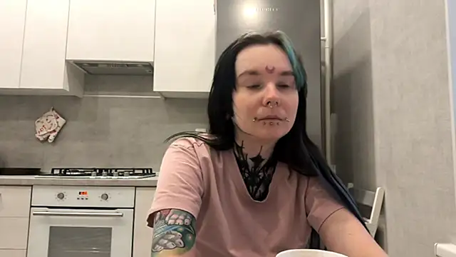 Czat XXX na żywo – HighelikeGirl