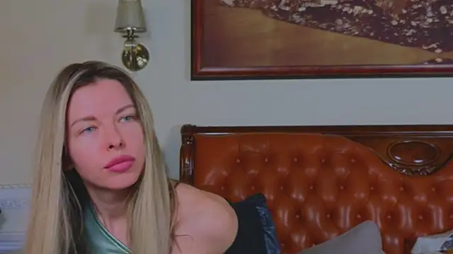 Real_Tini 라  이브 XXX 채팅