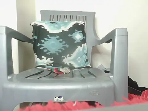 Chat +18 de HoLy-ViRgiN ao vivo