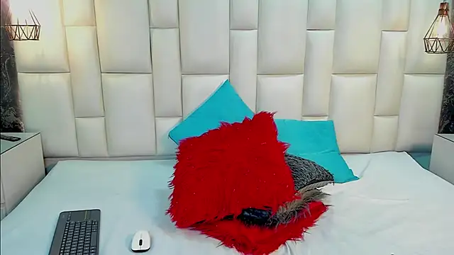 MHONIKBELUCCI লাইভ XXX চ্যাট